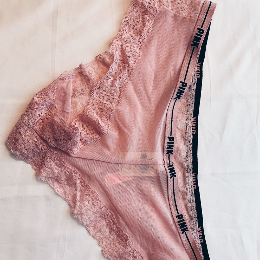 VS lace cheeky - Picture 2 of 3